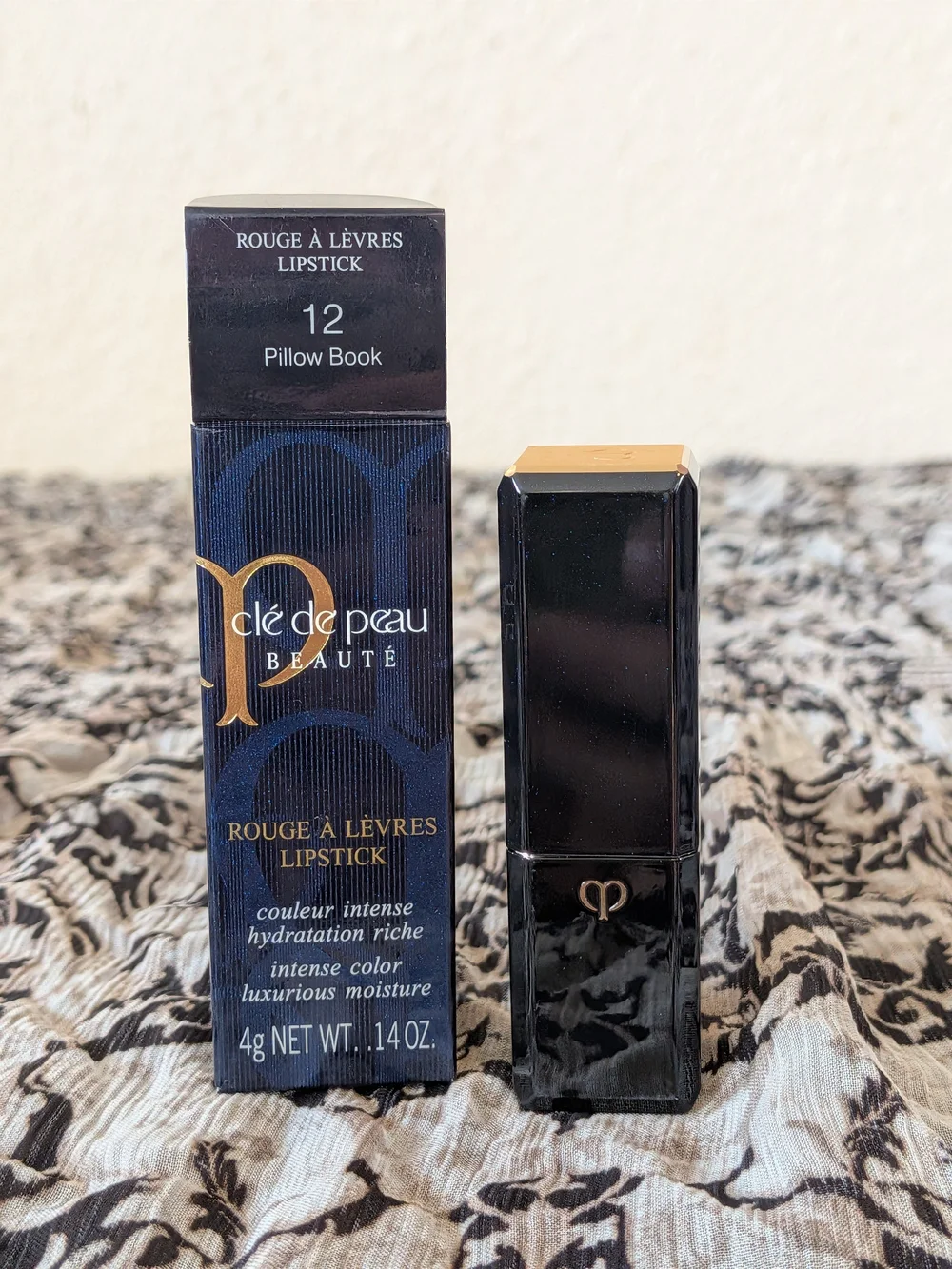 Cle De Peau Pillow Book Lipstick NIB Beautiful 😍❤️😍